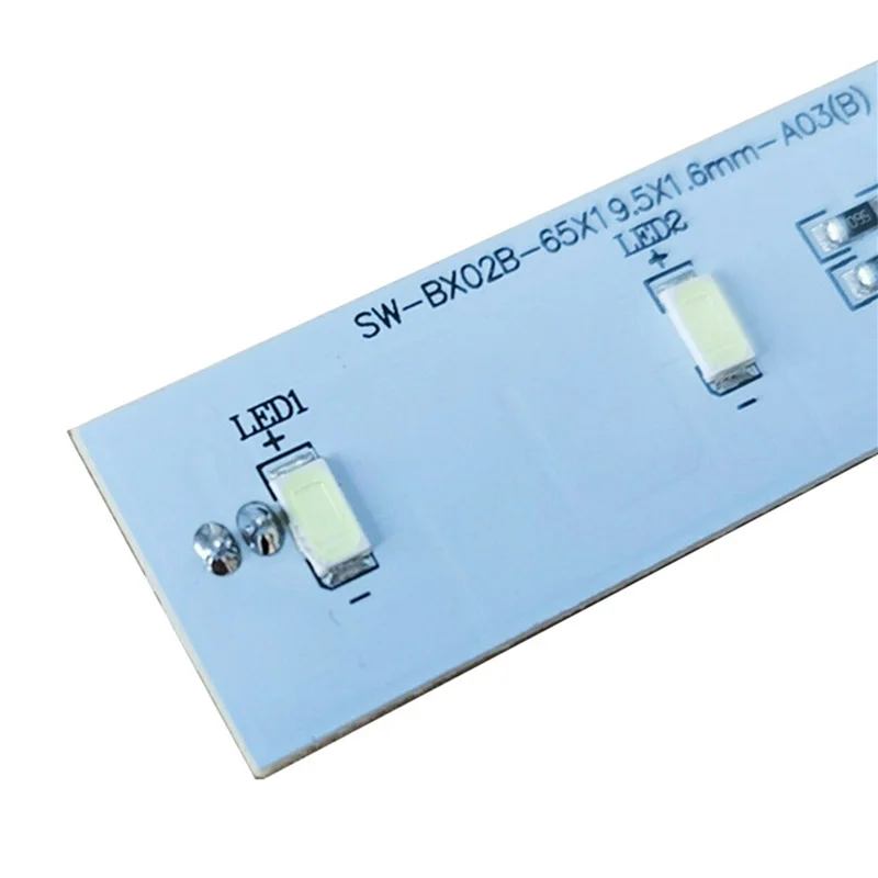L68A 2 szt. Lampka LED do lodówki Electrolux Części zamienne do zamrażarki ZBE2350HCA Listwa świetlna SW-BX02B Zamienna listwa LED