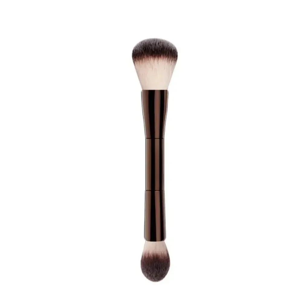 Brocha de maquillaje de doble cabezal, pelo de fibra suave, resalta y diseño de moda, brocha facial versátil para una aplicación precisa
