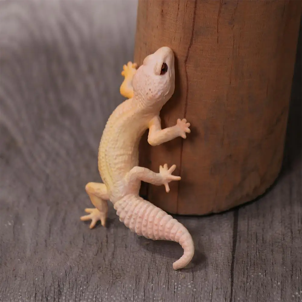 Gecko Prank Props Simulation Lizard Figures Animal Figurines Cognition Toys Lizards Action Model Family Games Gecko Figurine Toy