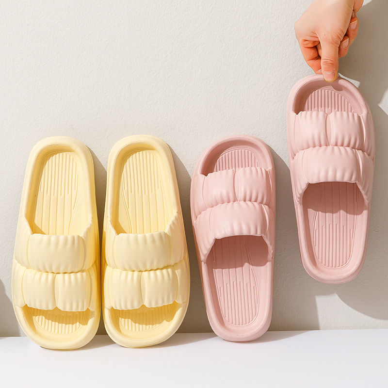 Pantoufles à fond souple pour femmes, maison, salle de bain, maison, bain, antidérapantes, sandales d'été pour hommes, vêtements d'été confortables