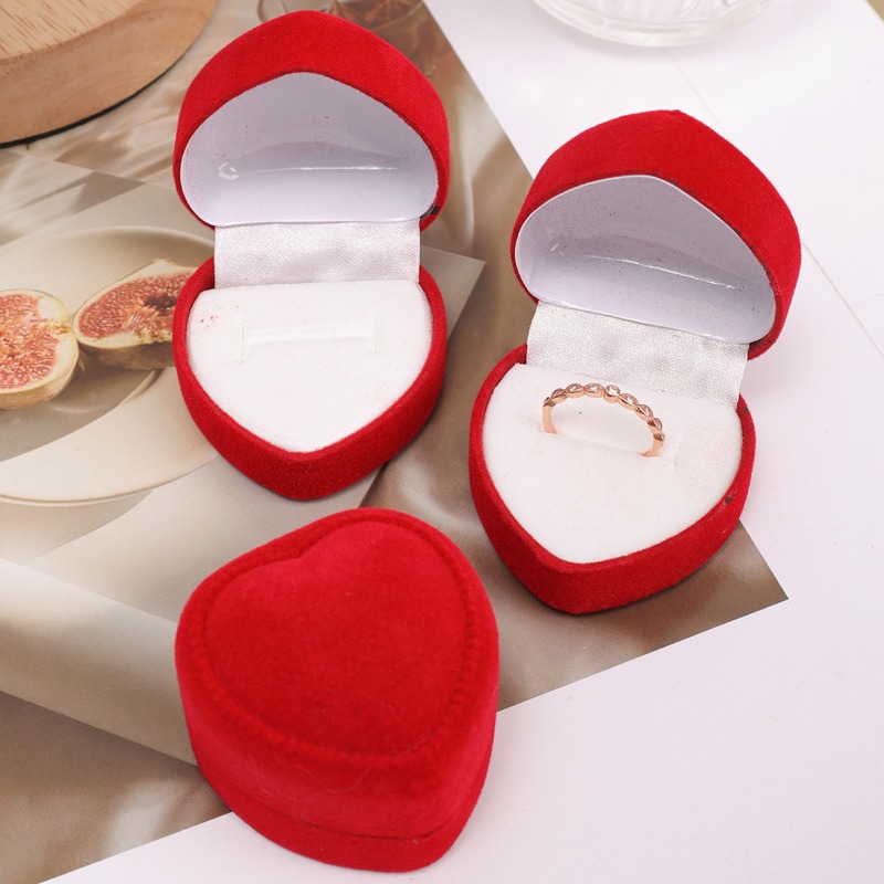 Romantische Hochzeit Ringe Box Rot Samt Herz Form Schmuck Boxen Verlobungsring Fall Valentinstag Schmuck Ringe Geschenk Box
