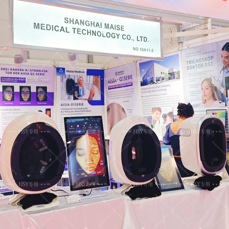 Professionele Huidanalysator Schoonheidssalon 15,6 inch 3D Gezichtshuidanalysator Machine 8 Lichtspectrum Huidanalysescanner