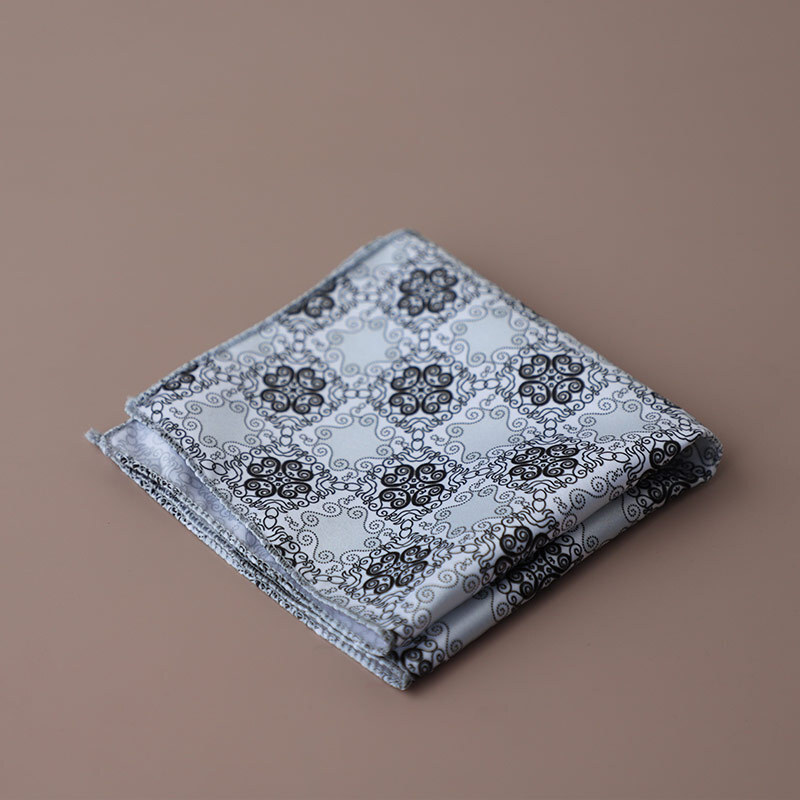 23 ซม.ลายสก๊อตดอกไม้พิมพ์พ็อกเก็ตสแควร์ Mens สีน้ําตาลสีเขียวผ้าเช็ดหน้าผ้าไหมโพลีเอสเตอร์ผ้าเช็ดตัว Tuxedo Hanky Cravat