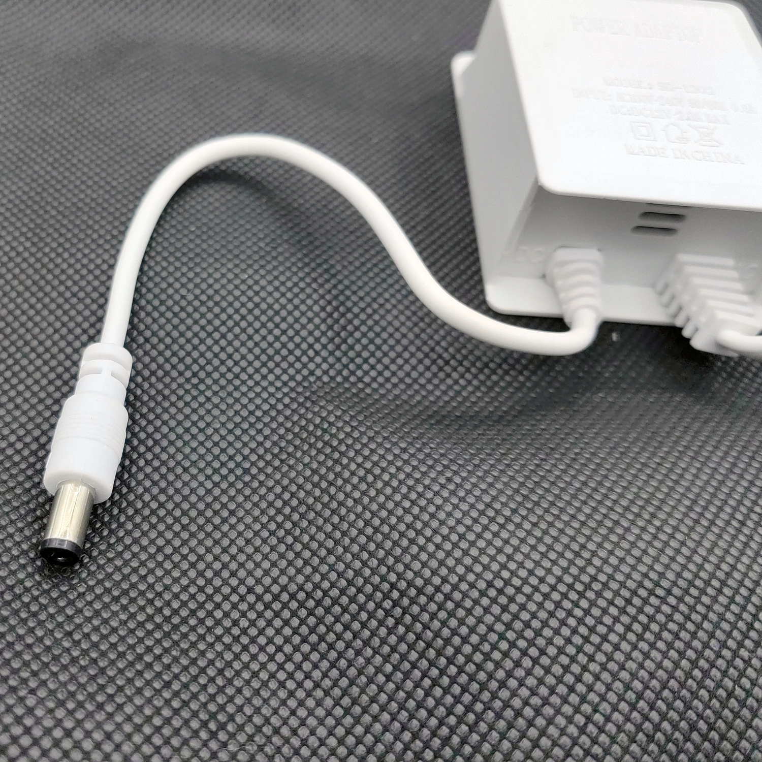 AC 110-240V DC 12V 2A Adattatore di Alimentazione UE Esterna Impermeabile Caricatore di Alimentazione Europa Convertitore Adattatore Universale per strisce luminose a LED