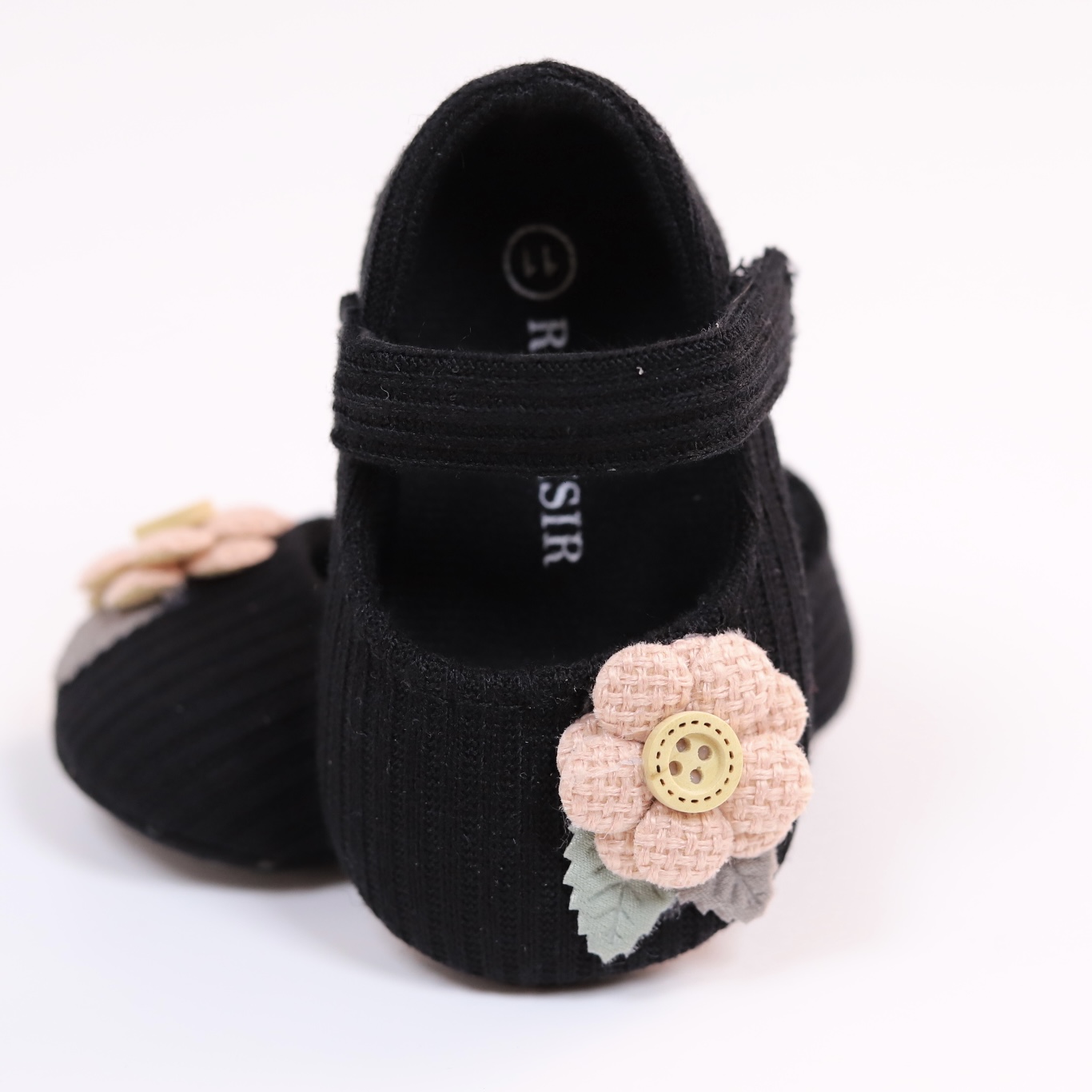 Детская обувь для первых шагов, детская обувь, дышащая Нескользящая модная обувь для девочек в стиле принцессы