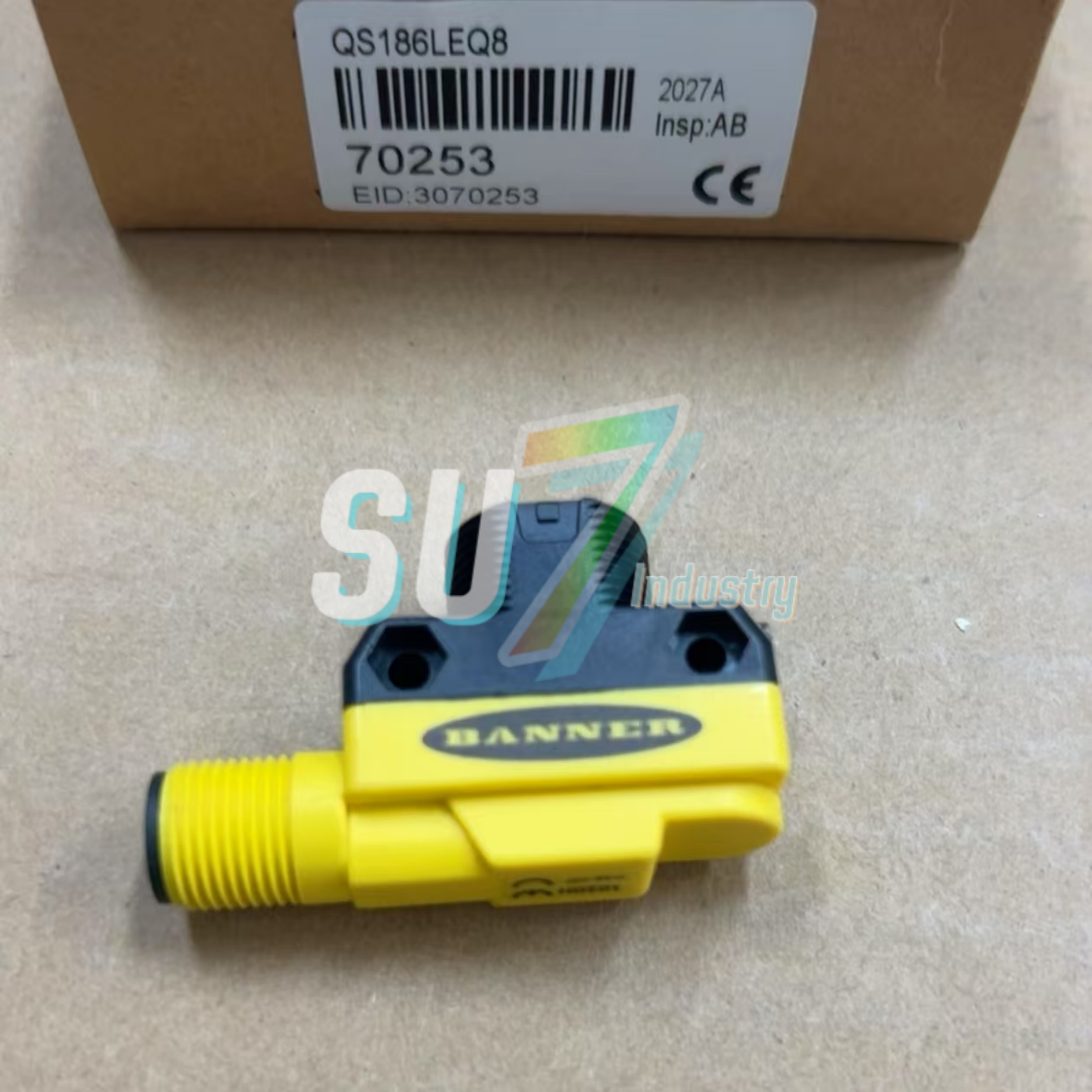 QS186LE   QS186LEQ5  QS186LEQ8    Photoelectric Sensor   New In warehouse
