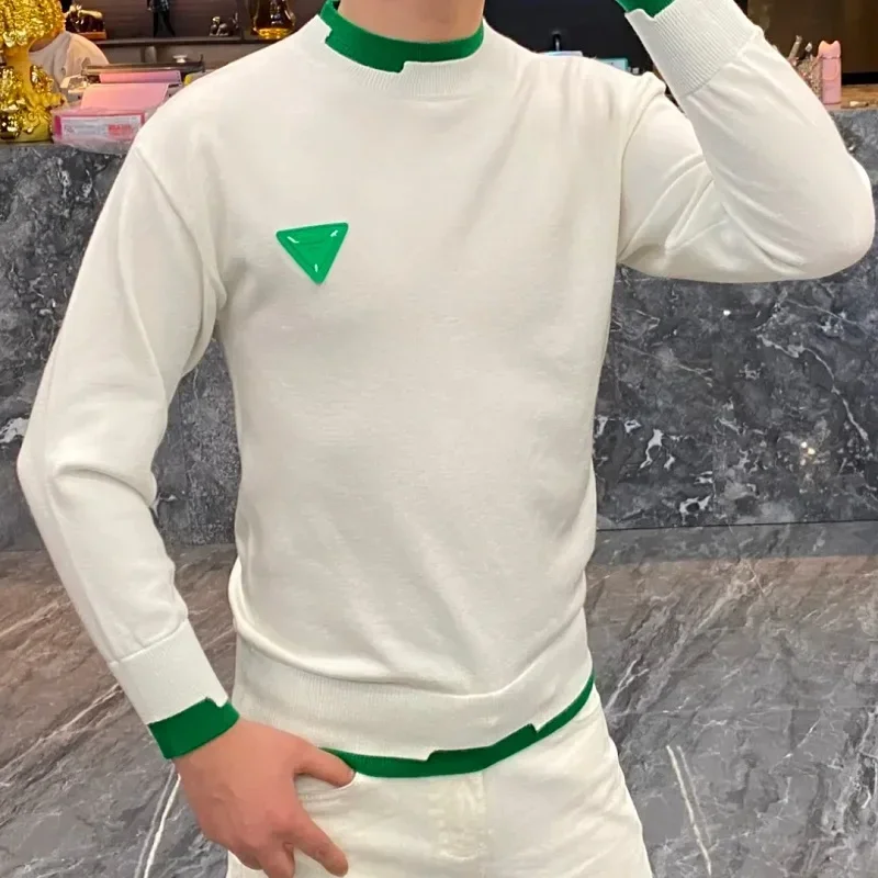 秋/冬のカジュアルメンズセーター長袖プルオーバーファッションコントラストクルーネックスウェットシャツストリート男性服 M-4XL