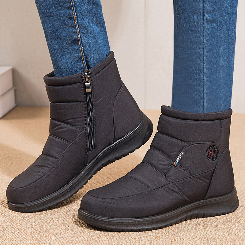 女性のブーツ 2024 冬の靴女性のためのアンクルブーツ暖かい毛皮 Bota Ş Mujer 防水ローヒールスノーブーツ冬のフラットシューズ