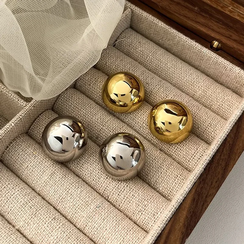Orecchini a bottone rotondi con sfera grande in metallo geometrico moda punk stile europeo per accessori da festa per donne e ragazze
