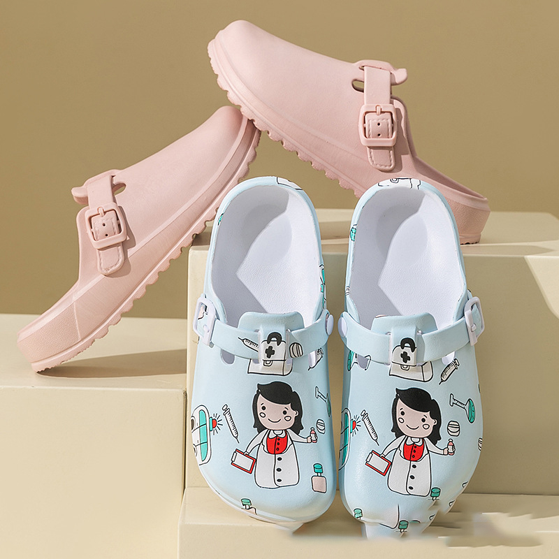 Chirurgische schoenen voor dames en heren, ademende gespecialiseerde beschermende klompen voor artsen, verpleegkundigen en laboratoriumgebruik sandalen