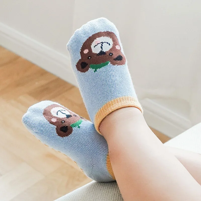 6 pares de calcetines de algodón para niños con bonitos dibujos de animales, cómodos y transpirables calcetines antideslizantes para el suelo para bebés