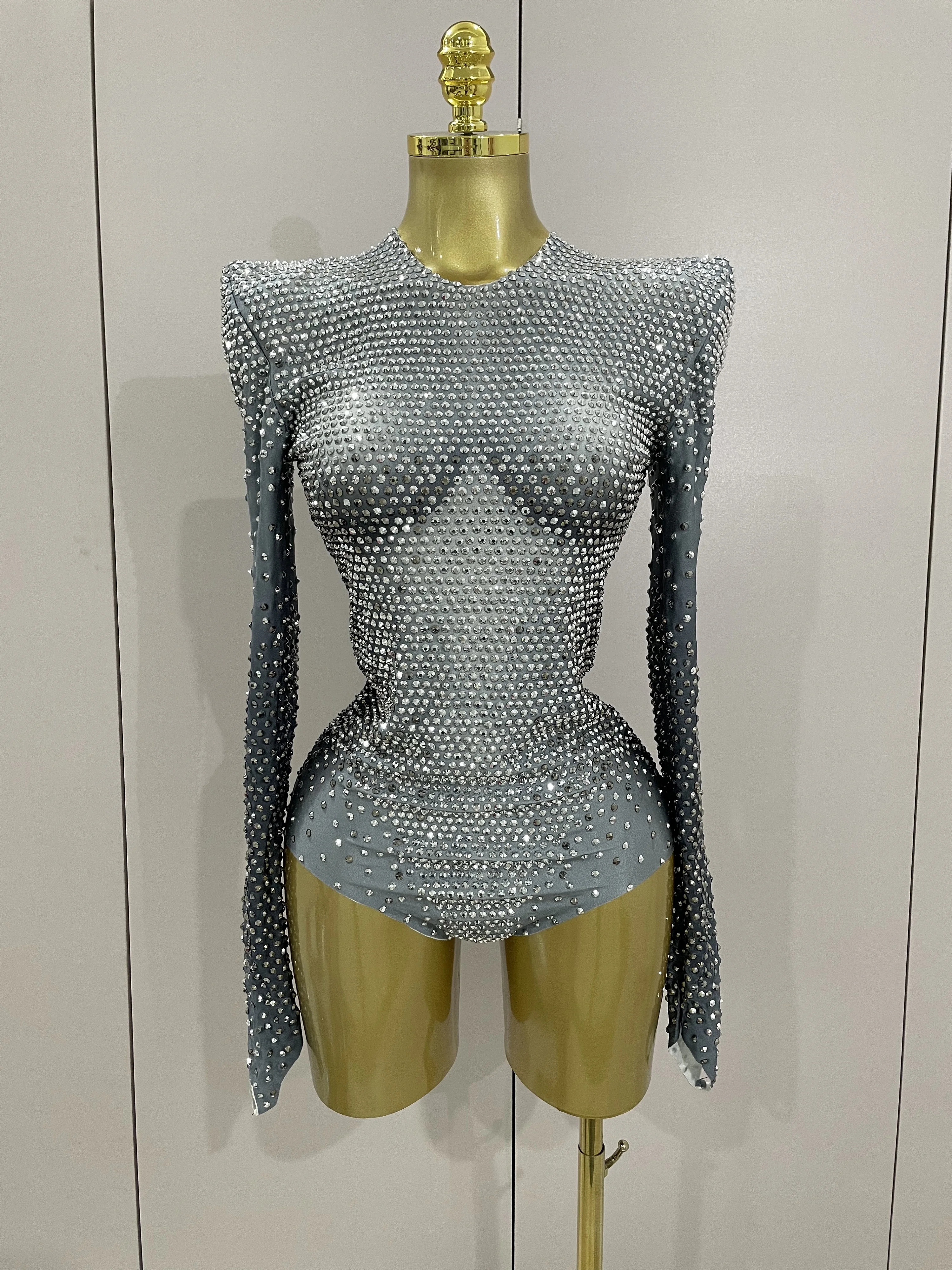 Glitzernde silberne Strass-Langarm-Stretch-Bodysuits 2025, neue Damen-Abend-Luxus-Geburtstagsfeier, sexy Nachtclub-Bühnenkostüm