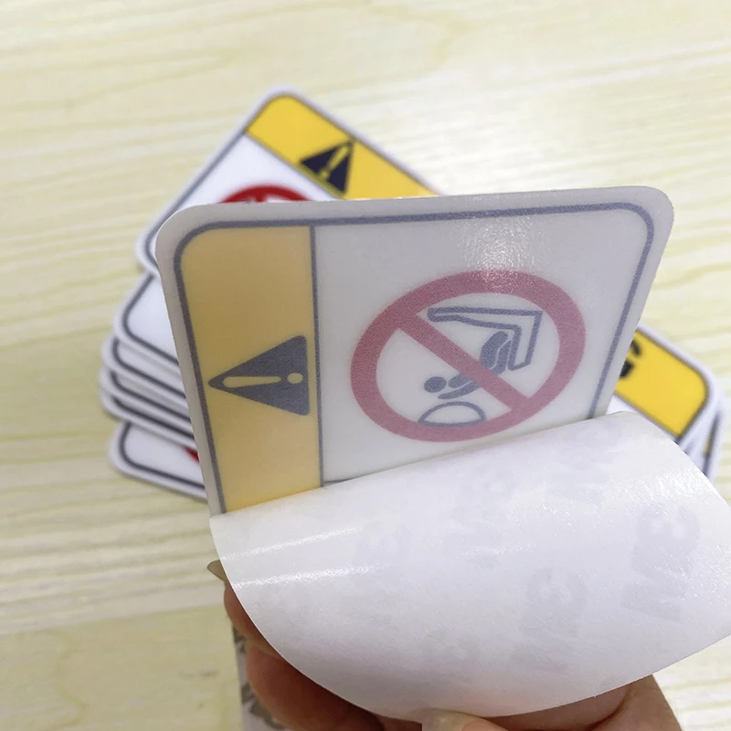 ถุงลมนิรภัยรถสติกเกอร์กันน้ําไวนิล Decal รถอุปกรณ์เสริม Pegatinas Para Coche DIY จัดแต่งทรงผม
