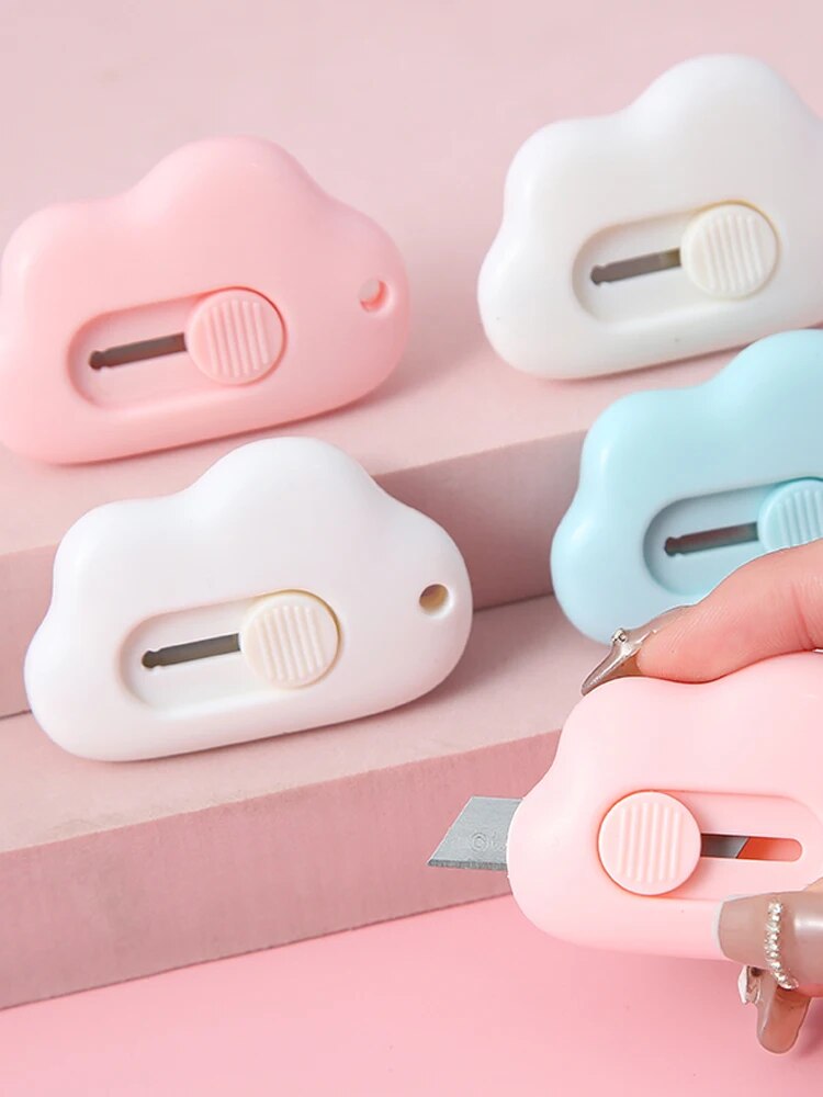 3PC 미니 텔레스코픽 실용적인 칼 아트 나이프는 DIY 수동 편지 열기 및 작은 상자 벽지 절단에 매우 적합합니다.