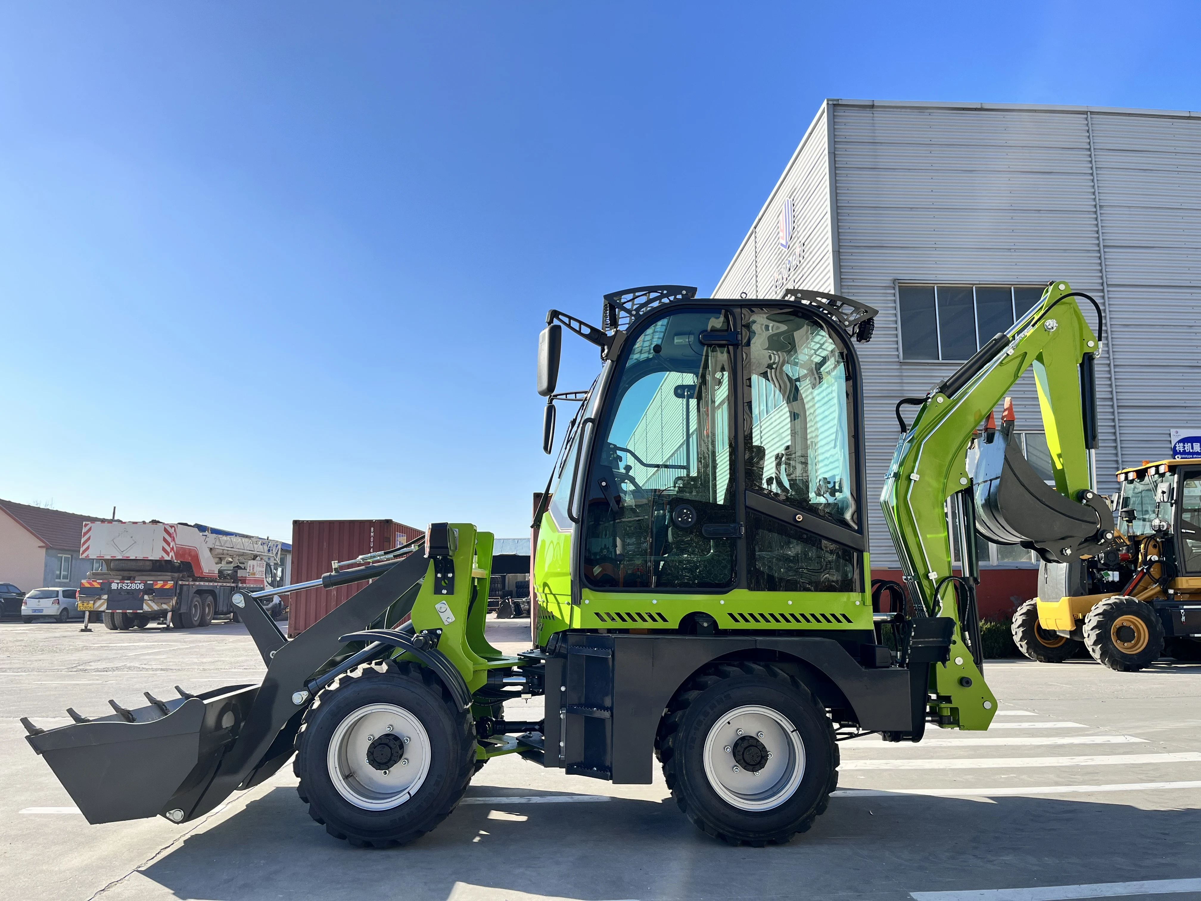 Agricultural tractor 4X4 Front Loader Wheel Backhoe Loader Free shipping Mini Backhoe Loader  Kubota tractor EPA Euro5 Engine