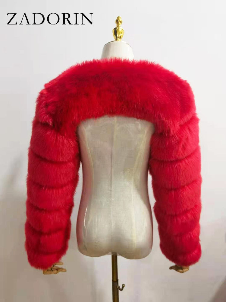 ZADORIN 秋冬クロップドフェイクフォックスファーコート女性の高級アライグマ長袖暖かい毛皮のジャケット女性の上着ピンク赤