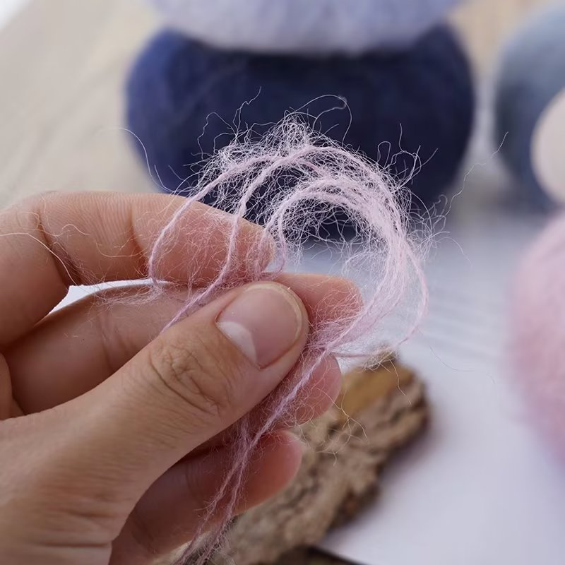 Hilo de Mohair de alta calidad de 25g, hilo de ganchillo de Mohair ecológico suave y agradable para la piel de alto contenido para chal de ganchillo, tela para suéter