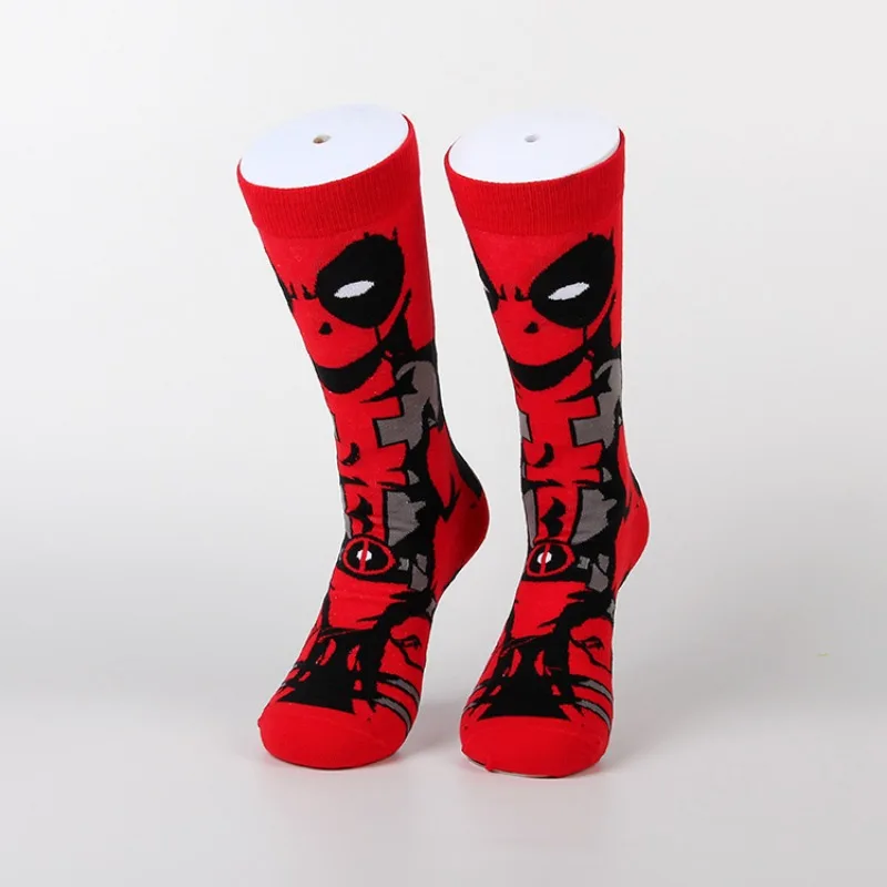 Medias Deadpool & Wolverine para hombre, calcetines largos de Marvels, accesorios de ropa de Anime, calcetines de algodón a la moda, calcetines medianos para las cuatro estaciones