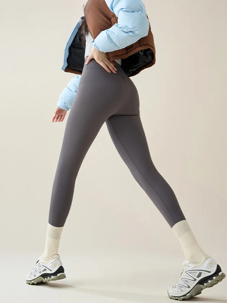 Nowe jesienno-zimowe legginsy z polaru królika Sharkskin Kobiety Casual Basic Grube ciepłe legginsy Brązowe rajstopy z podszewką z polaru