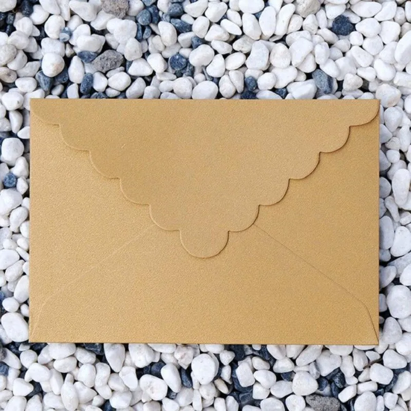 10Pcs 112x162mm Creative Wave Pattern Pearlescent Triangle Envelope Letterhead Specjalna konstrukcja koperty Dropshipping