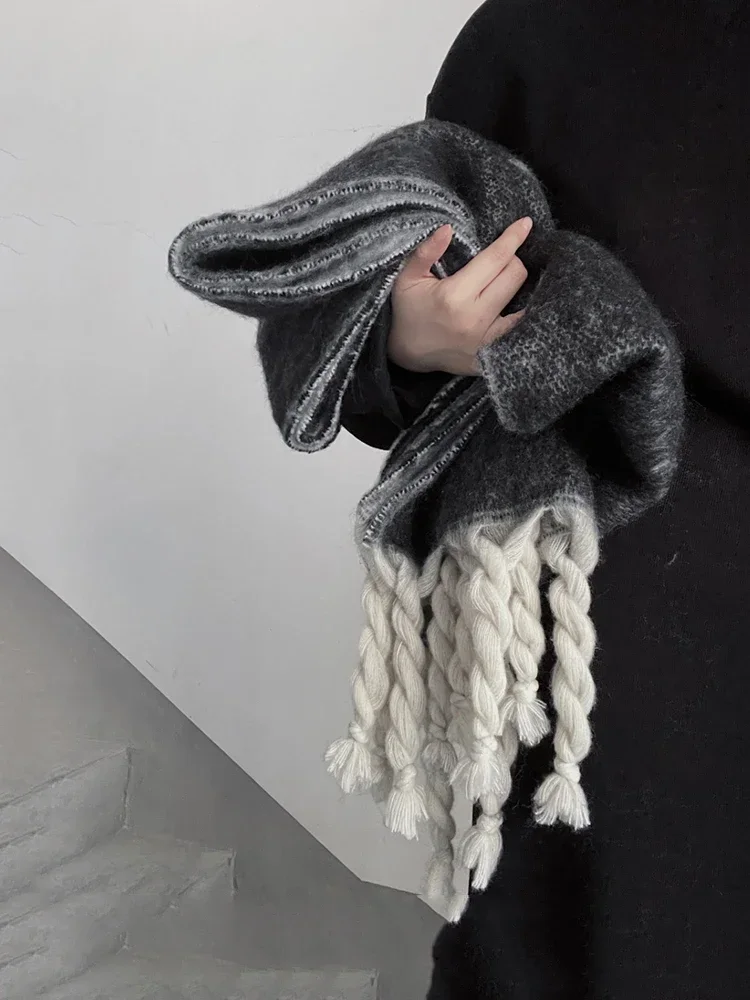 UMI MAO-bufanda Vintage para mujer, bufanda con cara frita, borla tejida empalmada, cálida, combina todo, nueva bufanda informal de invierno
