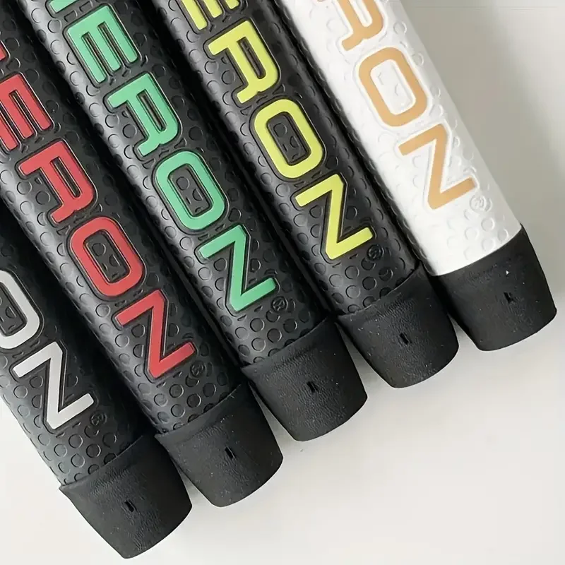 Tamaño medio del agarre del putter de golf del material suave de la PU 5 colores disponibles para una experiencia de golf mejorada