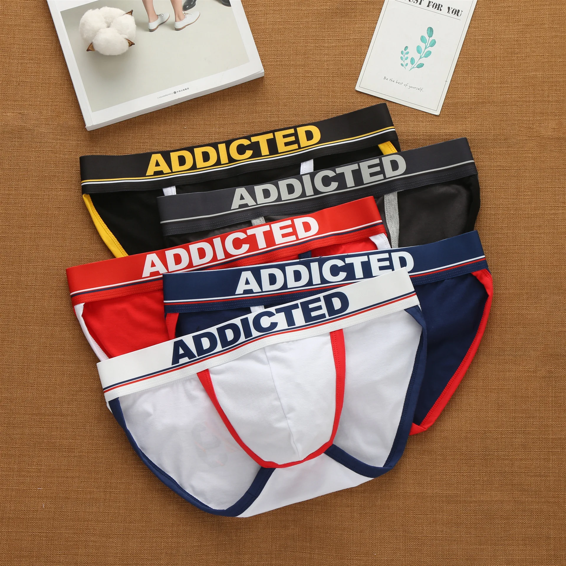 Nghiện Nam Gợi Cảm Cao Chéo Chữ Cái Và Thấp Eo Thời Trang Cotton Triều Hàn Quốc Quần Đùi