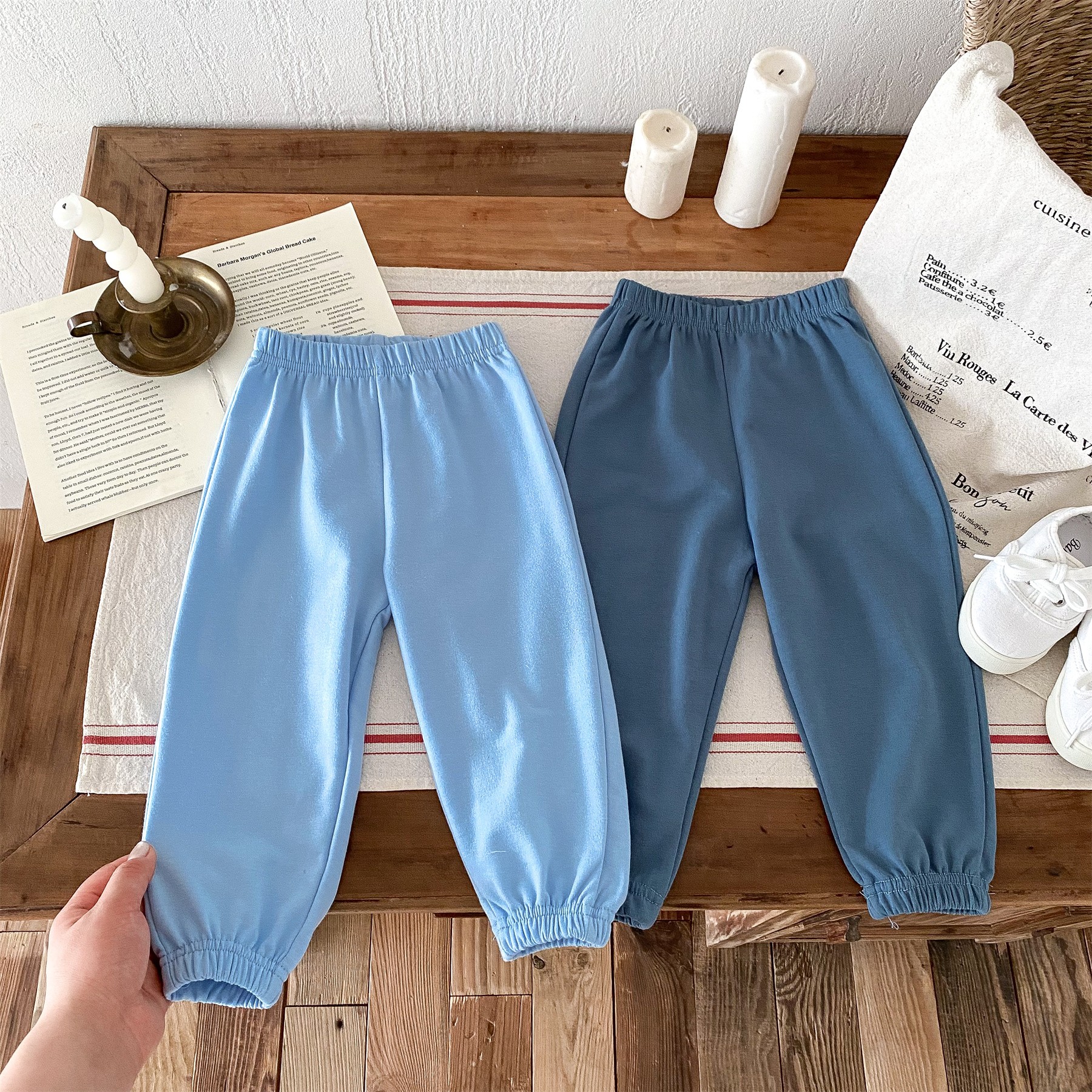 2024 Autunno Nuovi Bambini Felpa Set Moda Allentato Casual Bambini Tuta Manica Lunga Magliette e camicette + Pantaloni 2 pz/set Abbigliamento Per Bambini Disney