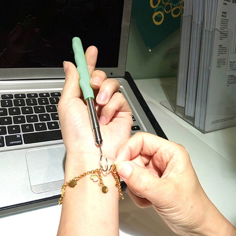 สร้อยข้อมือ Clasp Helper เครื่องประดับ Helper สร้อยข้อมือแบบพกพาเครื่องมือ Hooking อุปกรณ์สำหรับเครื่องประดับสร้อยข้อมือนาฬิกา