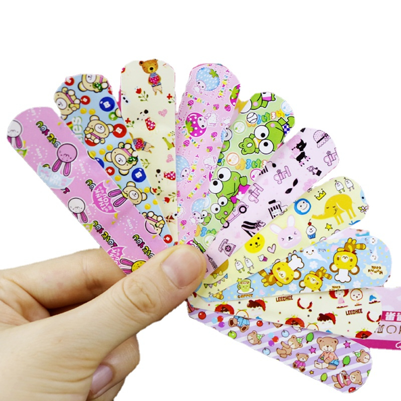 100 teile/paket Kawaii Pflaster Wasserdichte Curitas Cartoon Wundpflaster für Kinder Haut Dressing Streifen Patch Bandagen