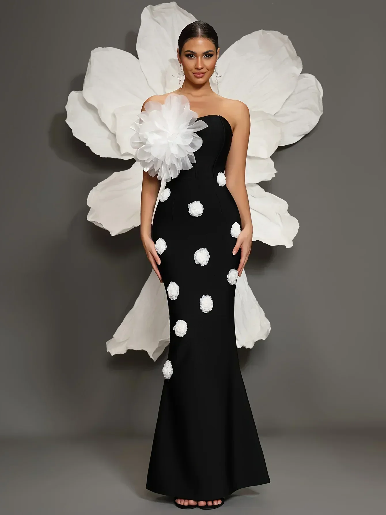 Vestido Bandage de lujo para mujer, vestidos Bandage de alta calidad hechos a mano con flores blancas, vestido de noche ajustado, falda de cola de pez 2025