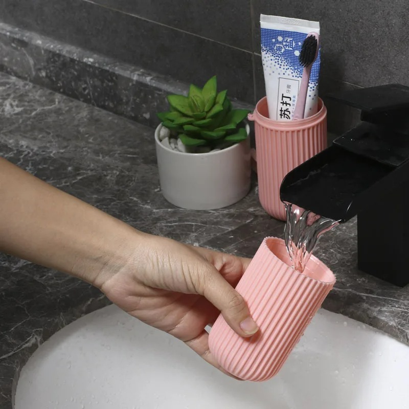 Portable Toothbrush Toothpaste Holder Toothbrush Case Travel Farewell Hotel Disposable Toothbrush-paste Camping Storage Box