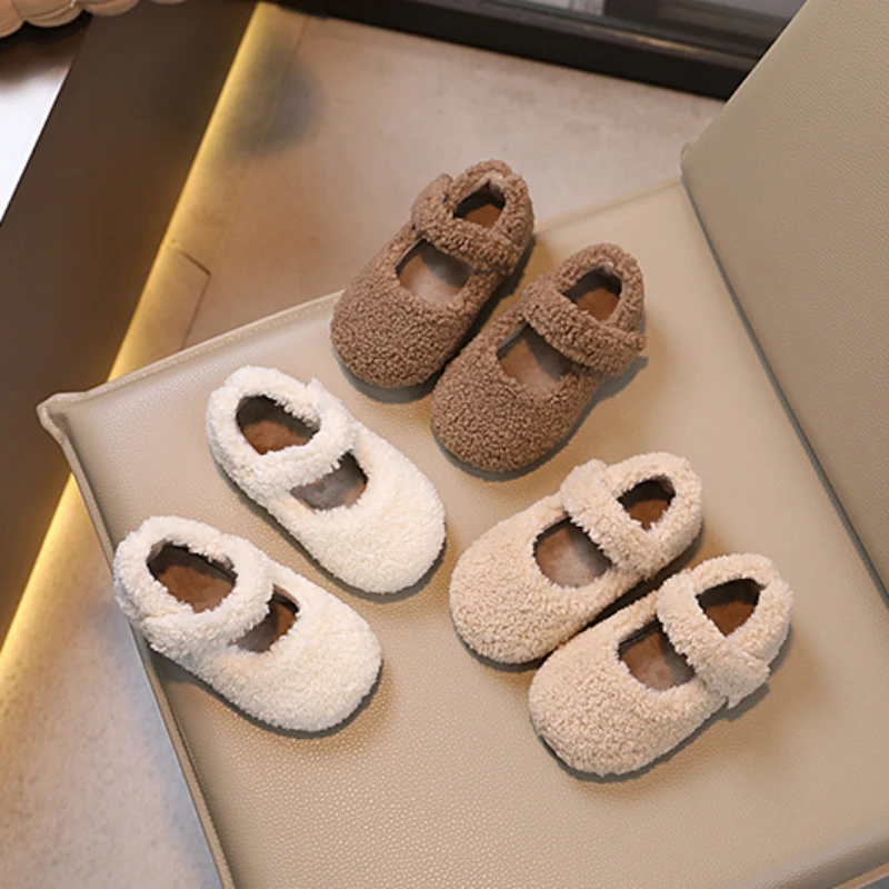 ฤดูหนาวเด็กใหม่แบนรองเท้าขนสัตว์ฝาครอบToe Lightเด็กอบอุ่นรองเท้าสบายๆ2024 Plush Warm Non-Slip Leisure Comfyชายหญิงรองเท้า