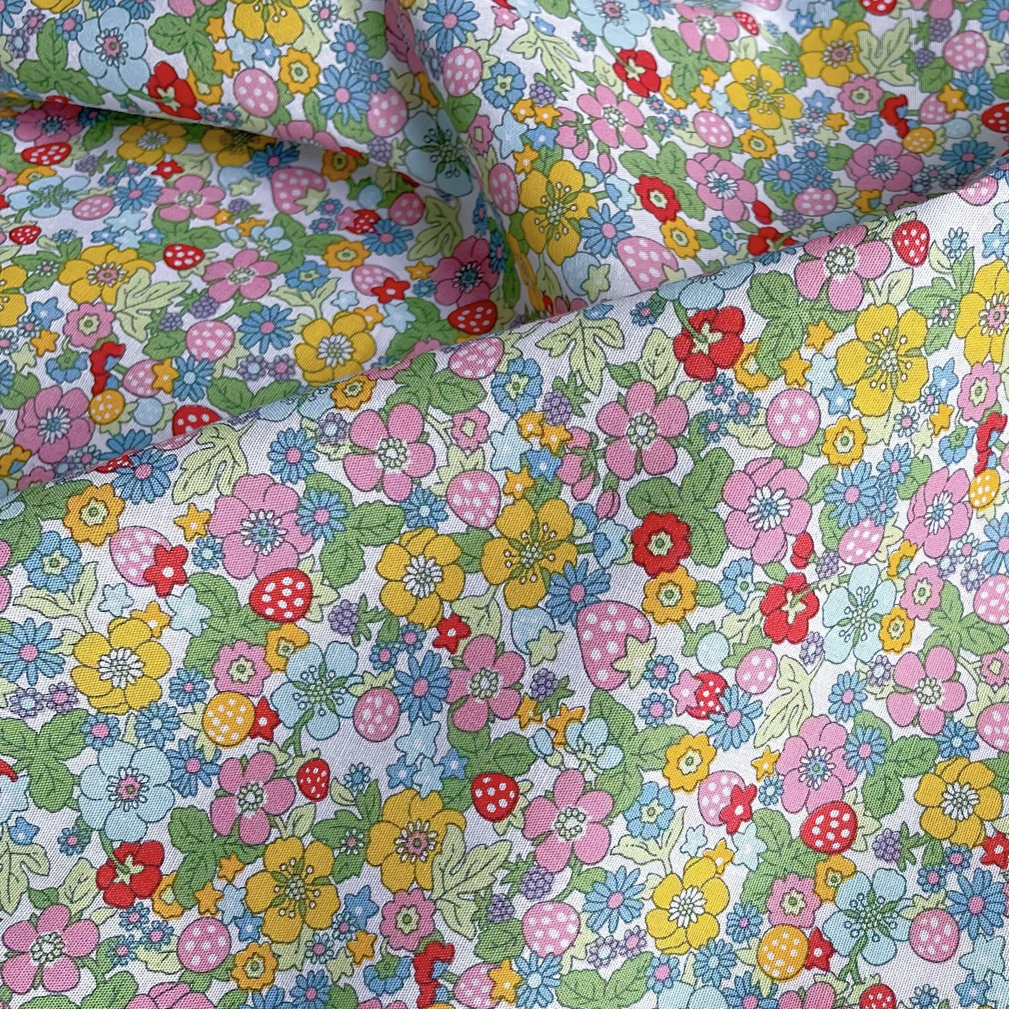 Tecido de morango liberdade com impressão digital, Design original para pano de costura e vestidos, saia e crianças, Fruit Grove, 100% algodão, 40S