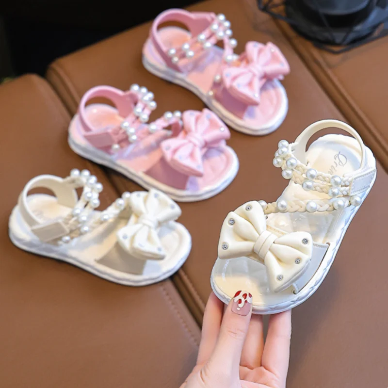 Elegante Sandalen für Mädchen – vielseitig und stilvoll für drinnen/draußen, strandfertige Prinzessinnenschuhe mit Perlenquasten, atmungsaktiv und Li