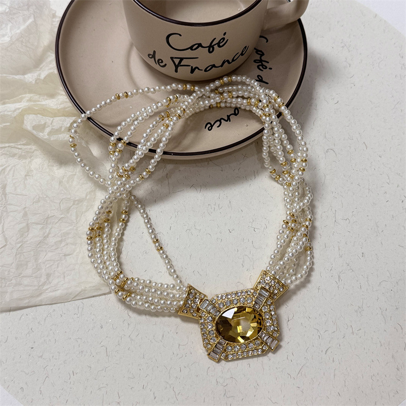 Colliers carrés avec pendentif en perles et strass, industrie lourde occidentale, Style Court, Niche de tempérament, chaînes de clavicule, ensembles de bijoux