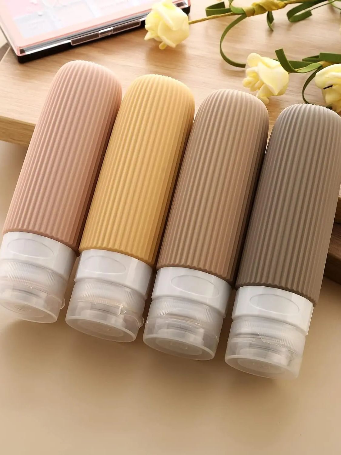 Garrafas de viagem de silicone espremíveis à prova de vazamento de 4 pces para produtos de higiene pessoal, garrafas de viagem portáteis aprovadas pela tsa 3oz