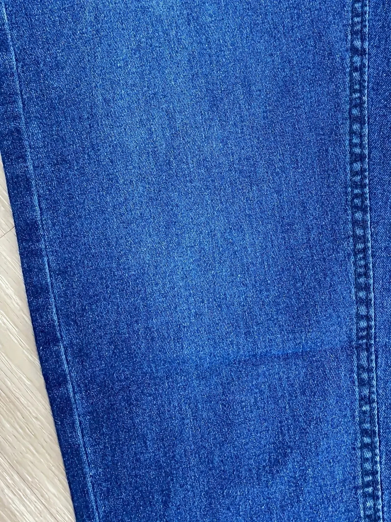 2024 新しい男性ストレッチスキニージーンズ男性デザイナー弾性スクラッチデニムペンシルパンツジーンズストリートスカイブルーファッションジーンズ