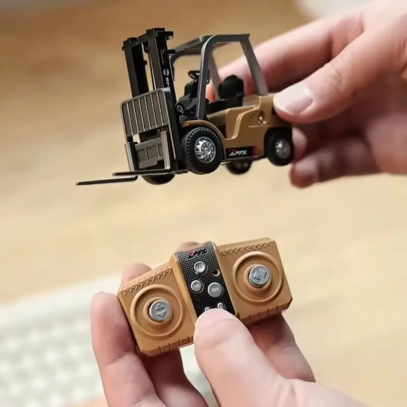 Novo 1/64 liga de controle remoto empilhadeira engenharia veículo mesa brinquedos modelo coleção presente para meninos
