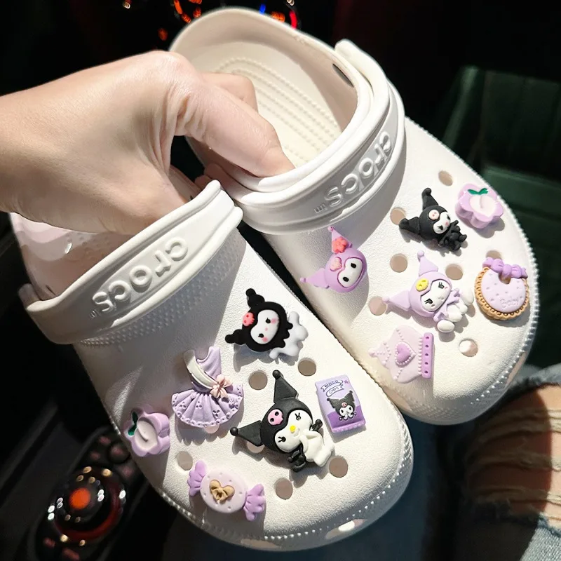 MINISO かわいいサンリオクロミかわいい靴アクセサリー漫画周辺シナモロールメロディーチャームバックルチャームキッズギフト