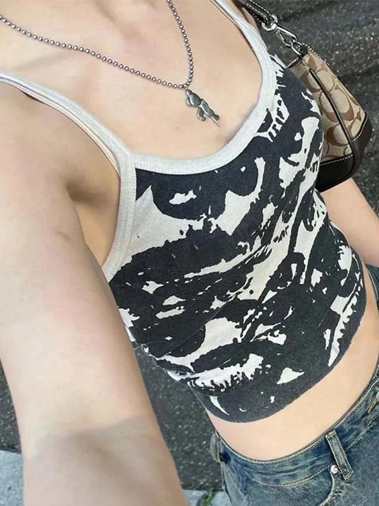 Gothic Porträt Druck T-shirt Ästhetischen Y2K Crop Tops Kurzarm Weste Tees Harajuku Streetwear Weiß Hosenträger Frauen Kleidung