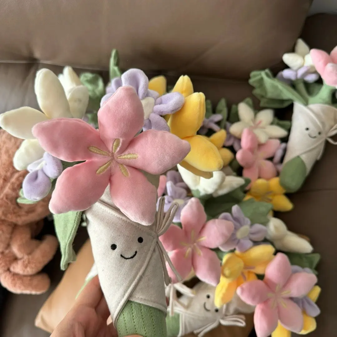 ถือดอกไม้ของเล่นตุ๊กตาดอกไม้นิรันดร์ช่อดอกไม้ของเล่นข้อเสนอแต่งงาน Props พิธีสําเร็จการศึกษาของขวัญวันเกิดวันวาเลนไทน์