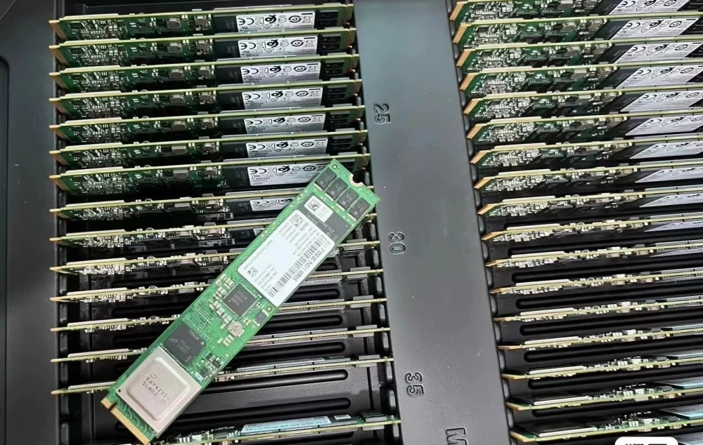 สําหรับ Intel 1tb 2tbOriginal DC P4511 2T 1T M.2 22110 Enterprise SSD Nvme PCL-E3.1X4 Solid State Drive