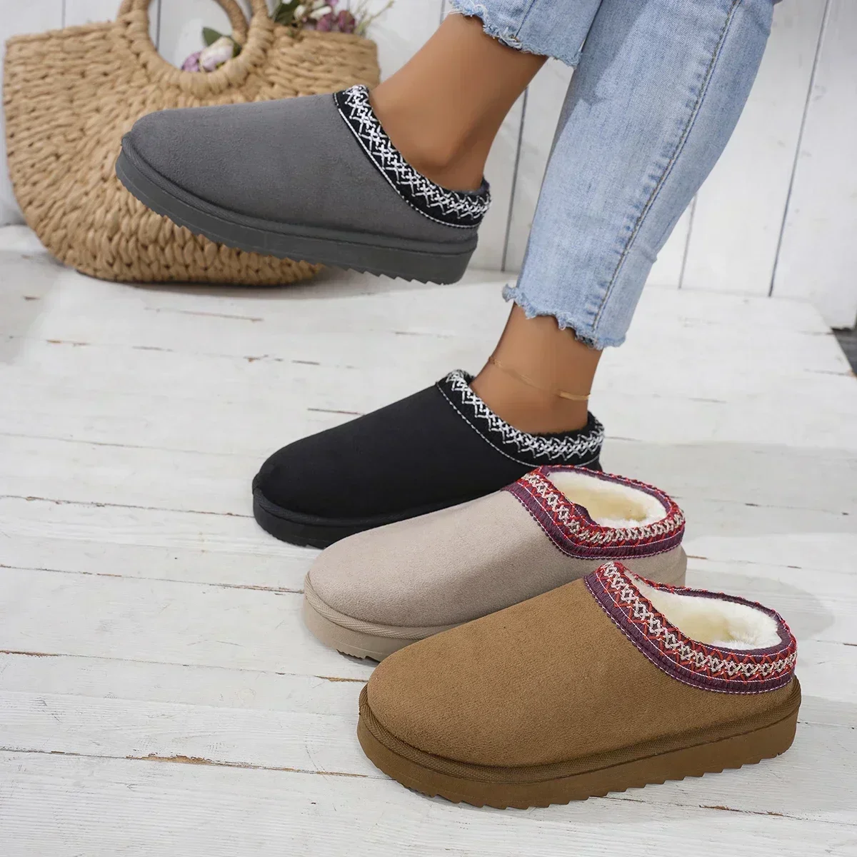 Botas de nieve para mujer, invierno, nuevas suelas gruesas cálidas de Cachemira sin pelo cubierto con tacón, media zapatilla, zapatos de algodón, botas cálidas de Cachemira