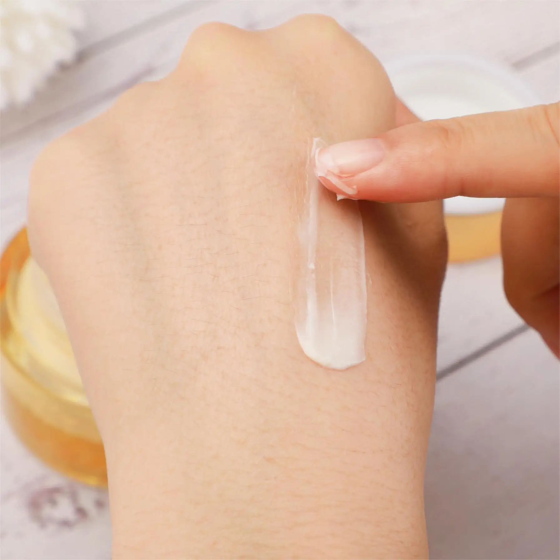 Fonce Hexapeptide Pace Cream, โลชั่นบำรุงและให้ความชุ่มชื้นซึมซับ50กรัม