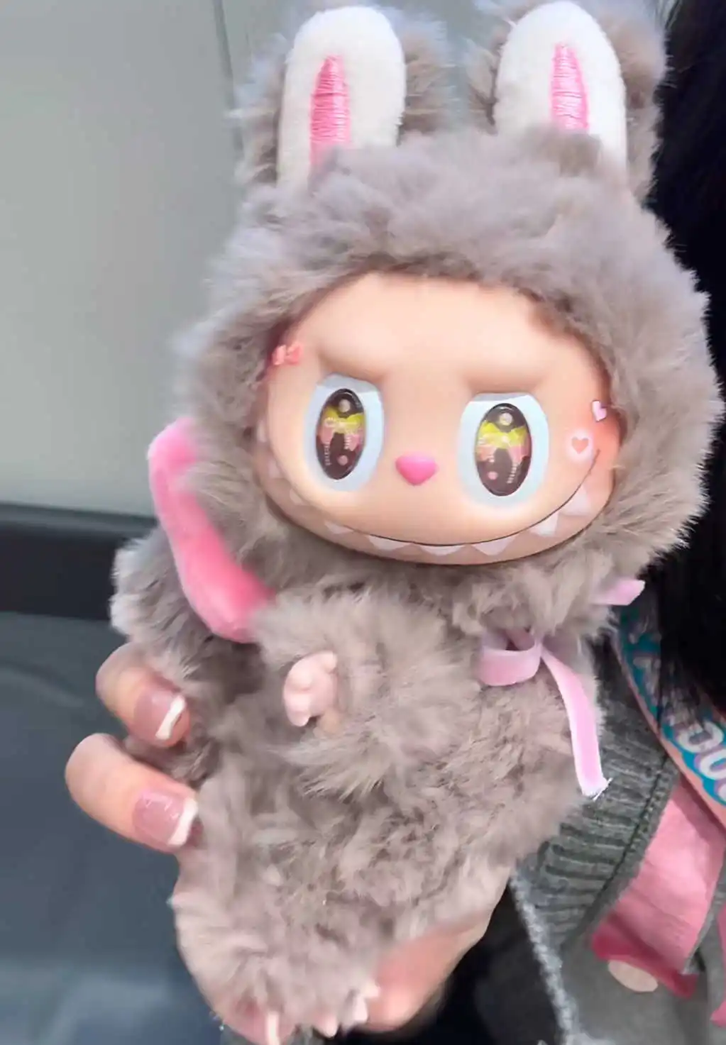 子供のためのクリエイティブな変装人形,蝶の目のキャラクター,ビニールペンダント,レプリカ,女の子のおもちゃ,ギフト,1:1