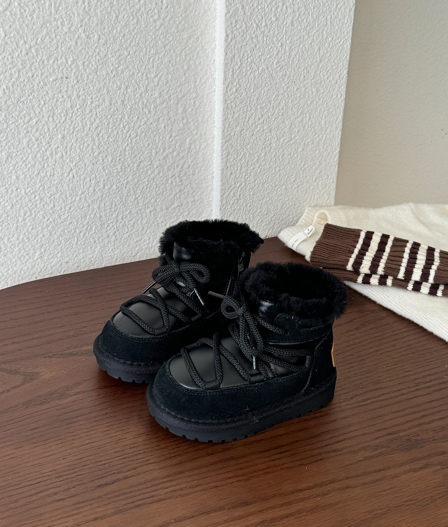Botas de nieve de lana cálidas para niños, botas cortas impermeables a prueba de agua, botas altas de cuero para niñas, zapatos de invierno para bebés cálidos -20 ℃