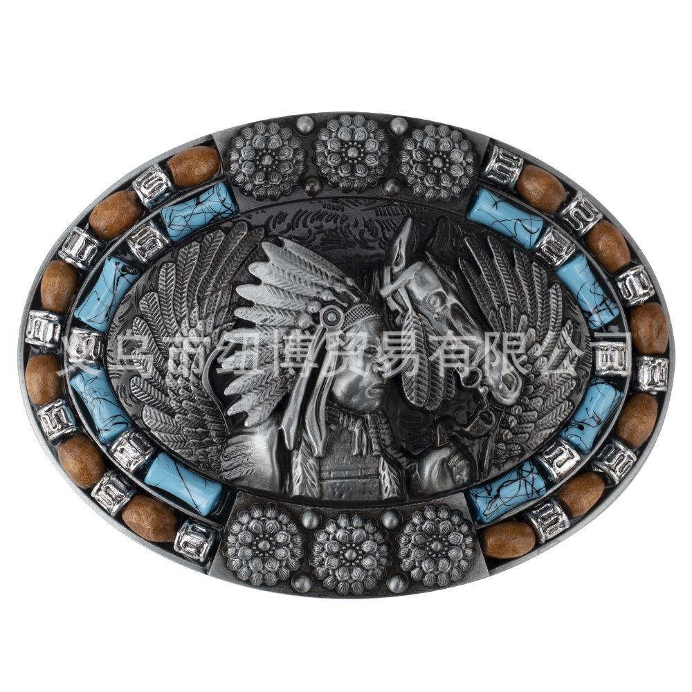 Hübsche Cowgirl-Gürtelschnalle, bunte Edelsteine, ein bewirkter weiblicher Held