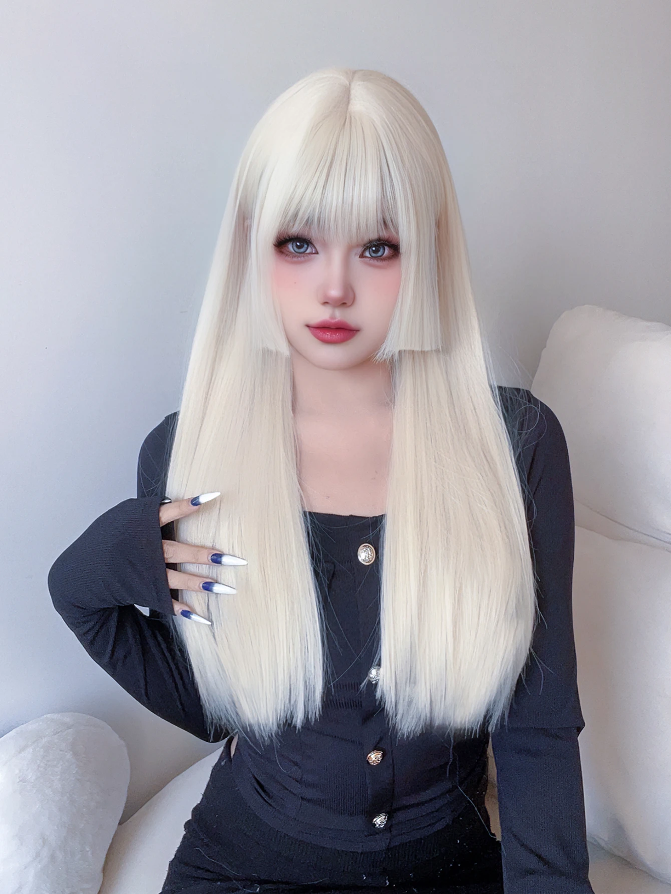Lolita-Peluca de cabello sintético para mujer, cabellera artificial con flequillo largo y liso, color blanco y Rubio, 26 pulgadas, resistente al calor