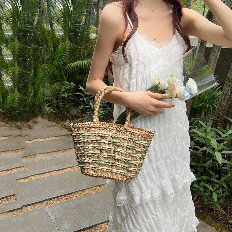 Bolso de paja tejido a mano para mujer, bandolera Retro de alta calidad, informal, Bohemia, para playa, novedad